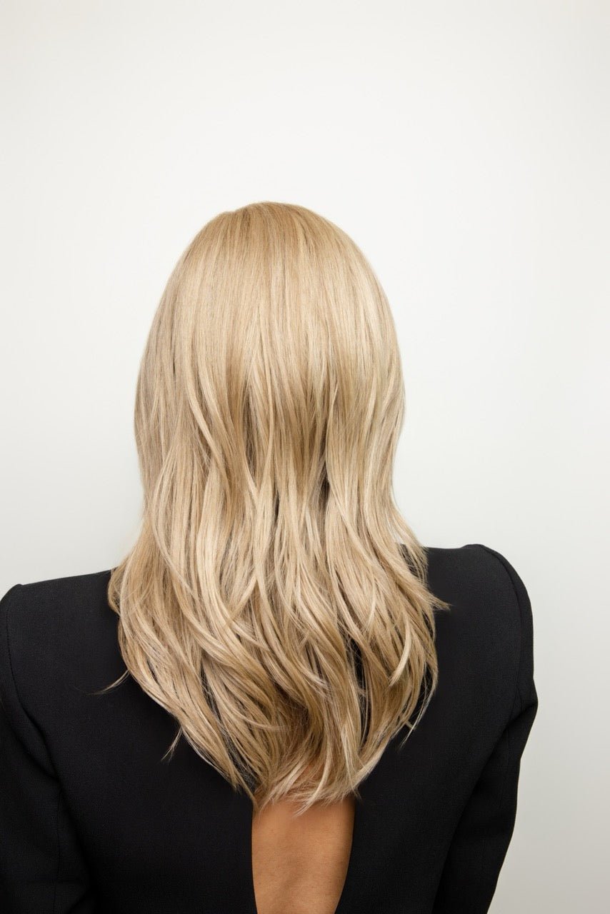 Leoni by Rene of Paris