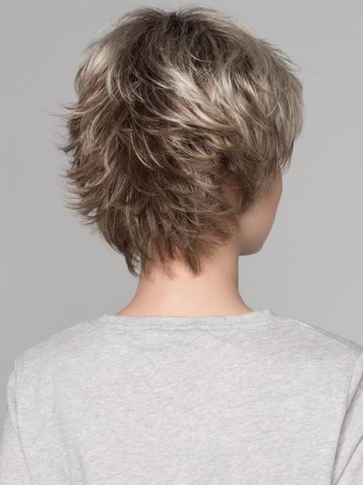 Club 10 | Hair Power by Ellen Wille